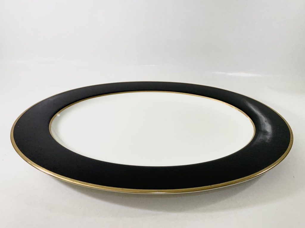 Mikasa Cathy Hardwick Onyx A6700 Gold Rim Large Serving Platter