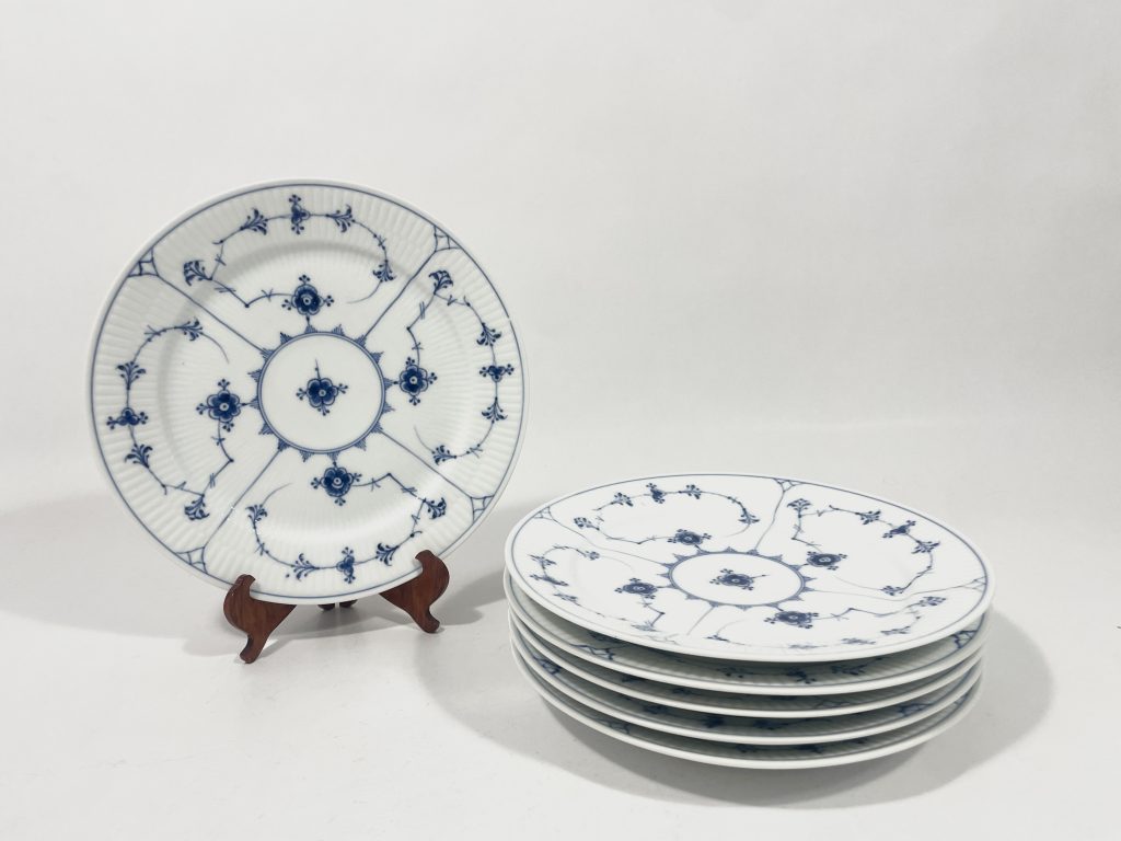 6x Royal Copenhagen Blue Fluted Plain 183 Dinner Plates 24,5 cm OLD 1889-1922