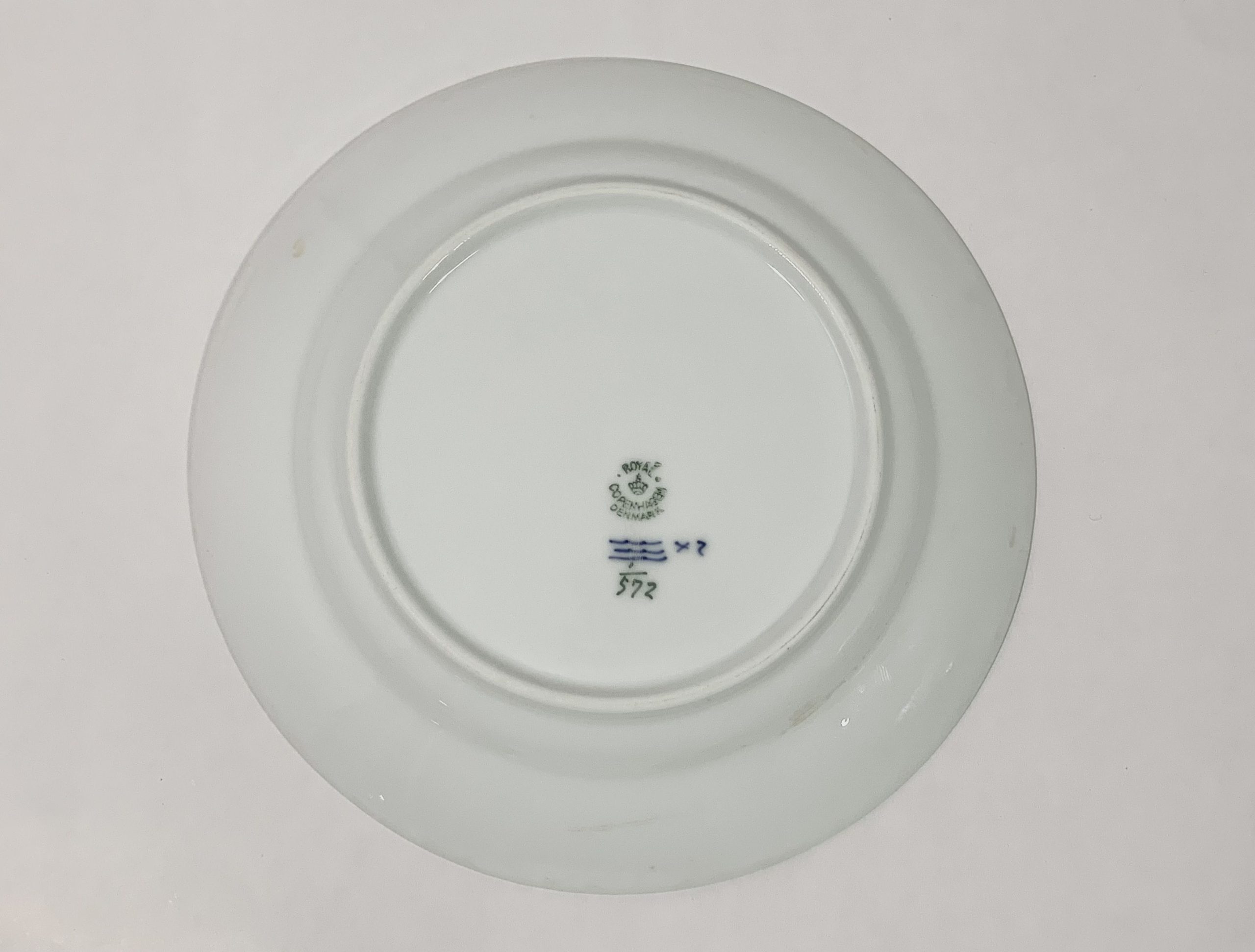4x Royal Copenhagen Blue Fluted Half Lace 572 Luncheon Plates 22 cm 1939