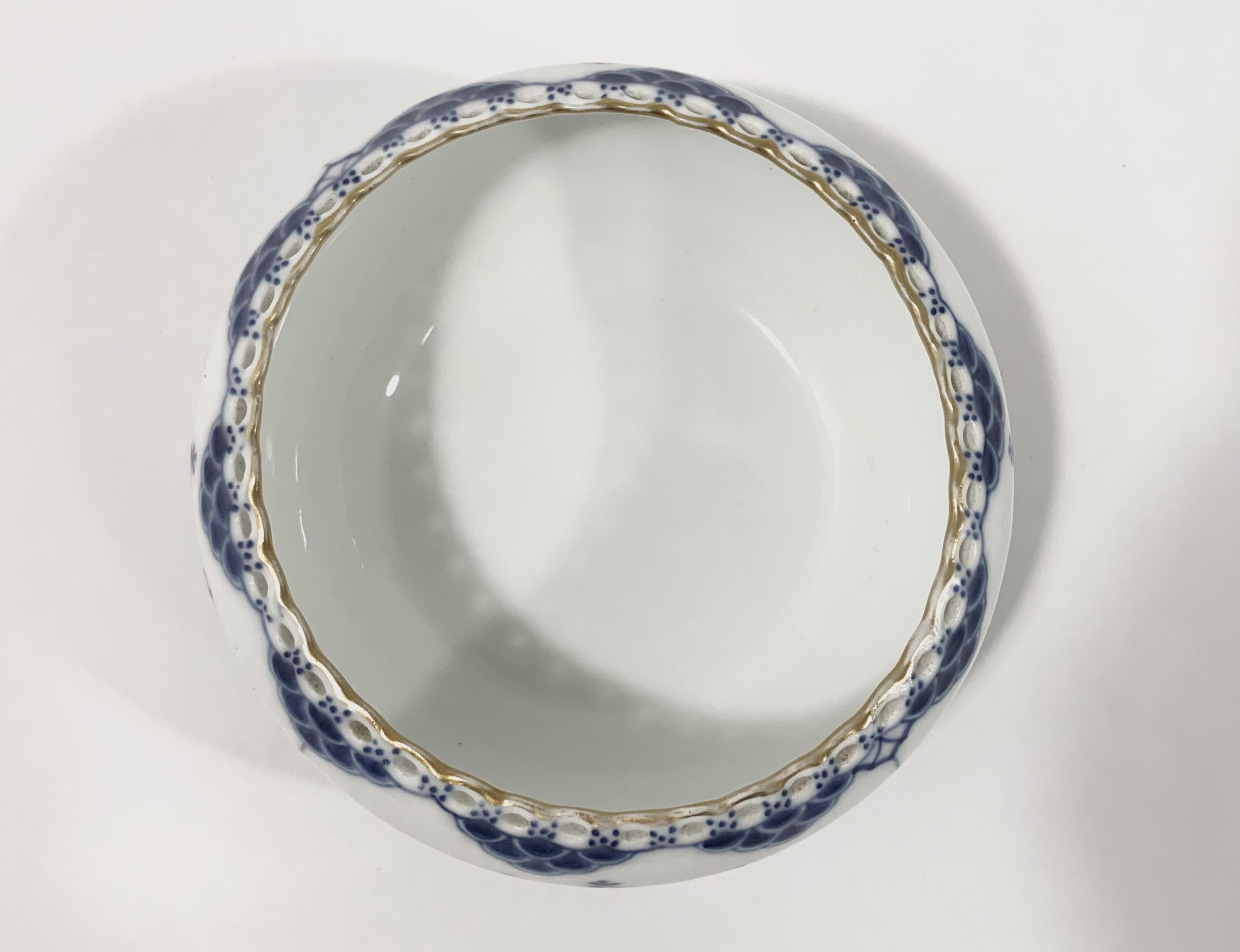 Royal Copenhagen Blue Fluted Full Lace 1183 Bowl Gold Trim 1923- 1934