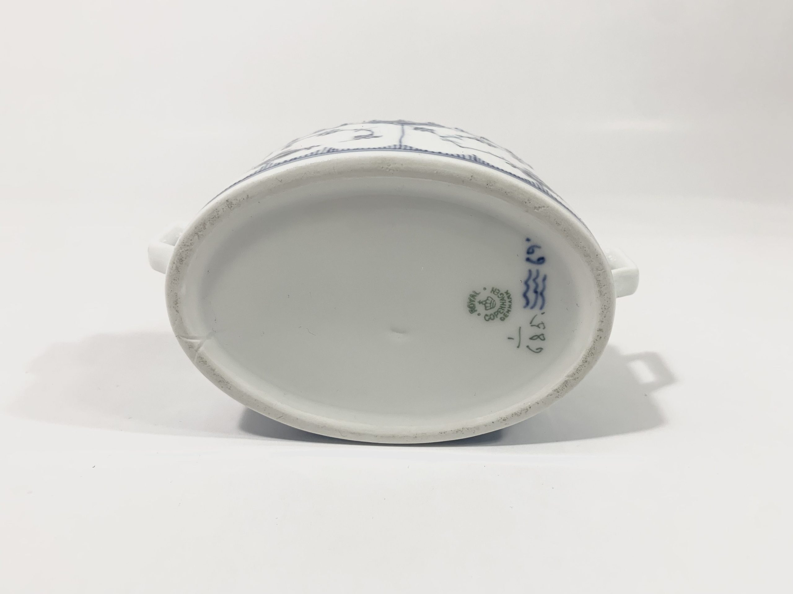 Rare Royal Copenhagen Blue Fluted Half Lace 685 Sugar Bowl 1923- 1934
