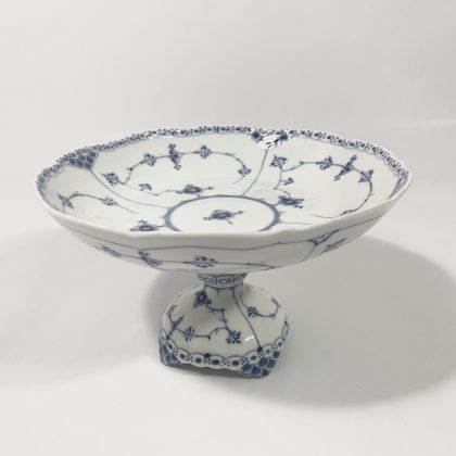 Royal Copenhagen Blue Fluted Half Lace 710 Cake Stand Bowl Chipped