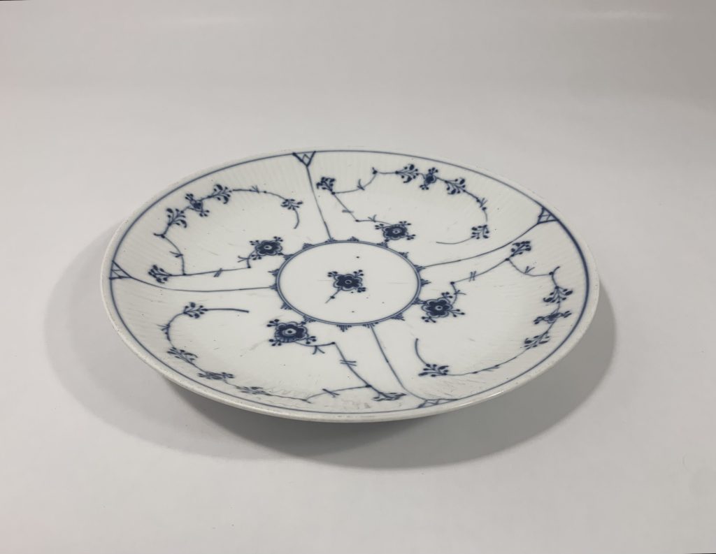 Royal Copenhagen Blue Fluted Plain 9 Serving Platter Plate 1889 – 1922