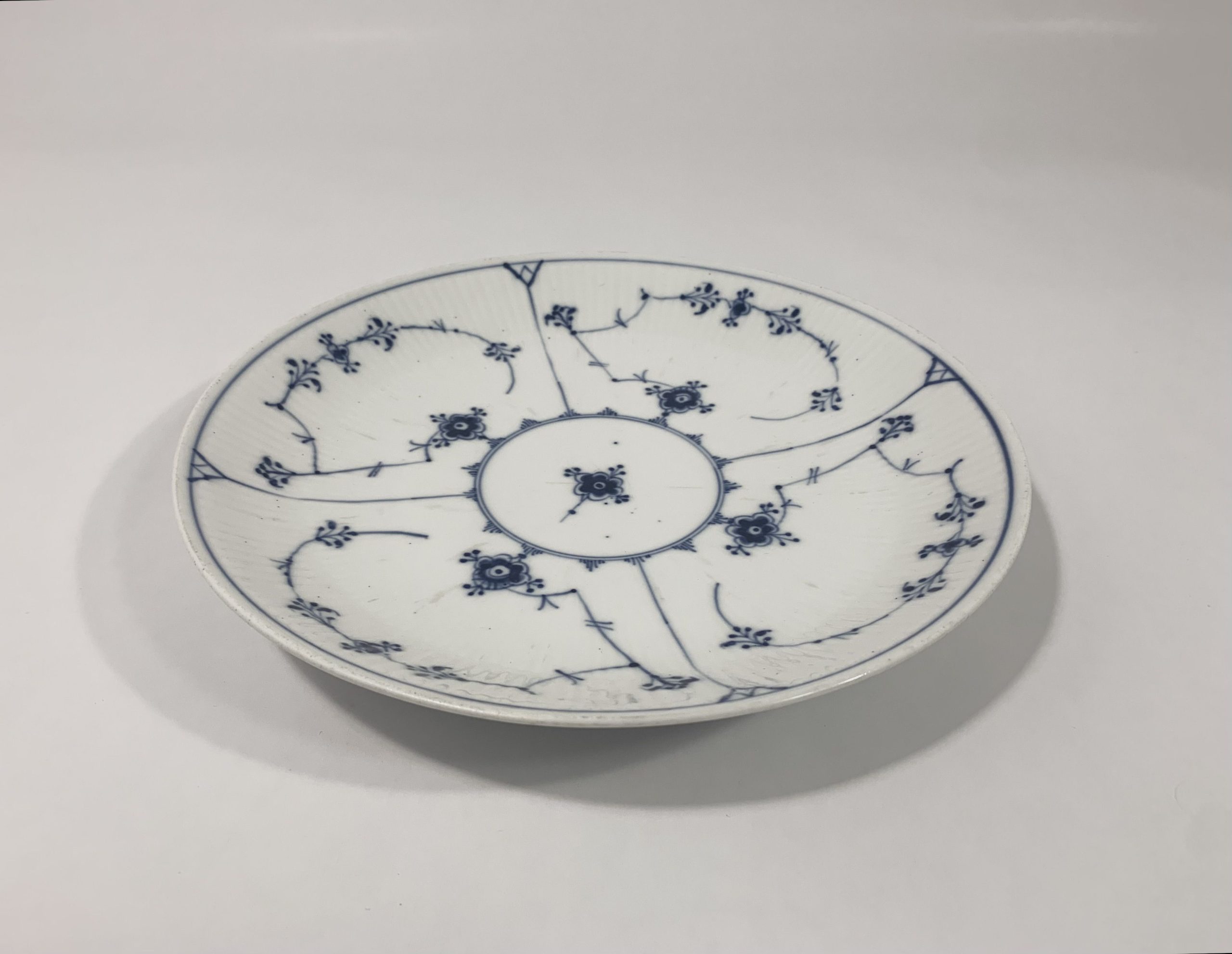 Royal Copenhagen Blue Fluted Plain 9 Serving Platter Plate 1889 – 1922