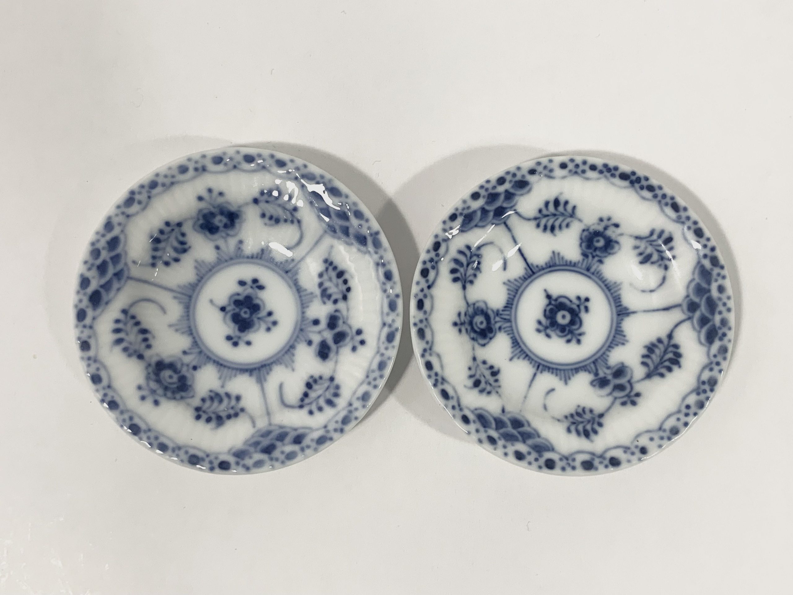 8x Royal Copenhagen Blue Fluted Half Lace 504 Butter Phat Dish 1923 - 1934