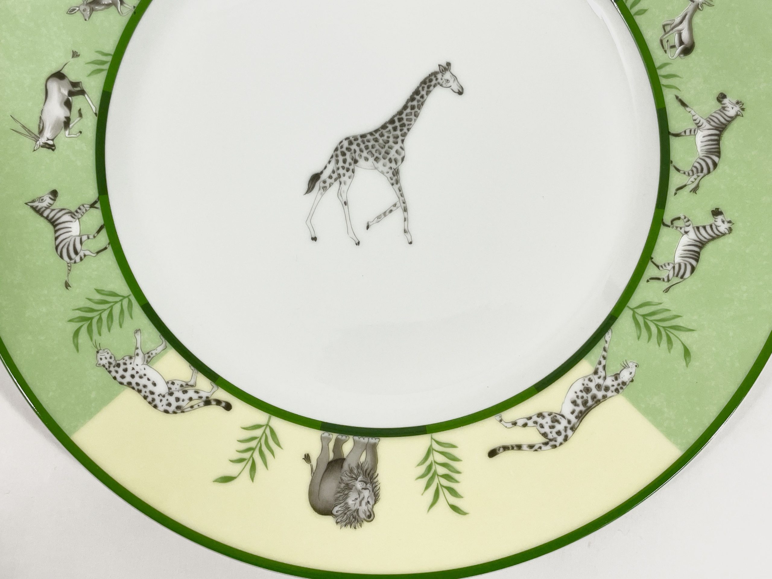 Hermes Africa Green Round Giraffe Dinner Plate 27,5 cm