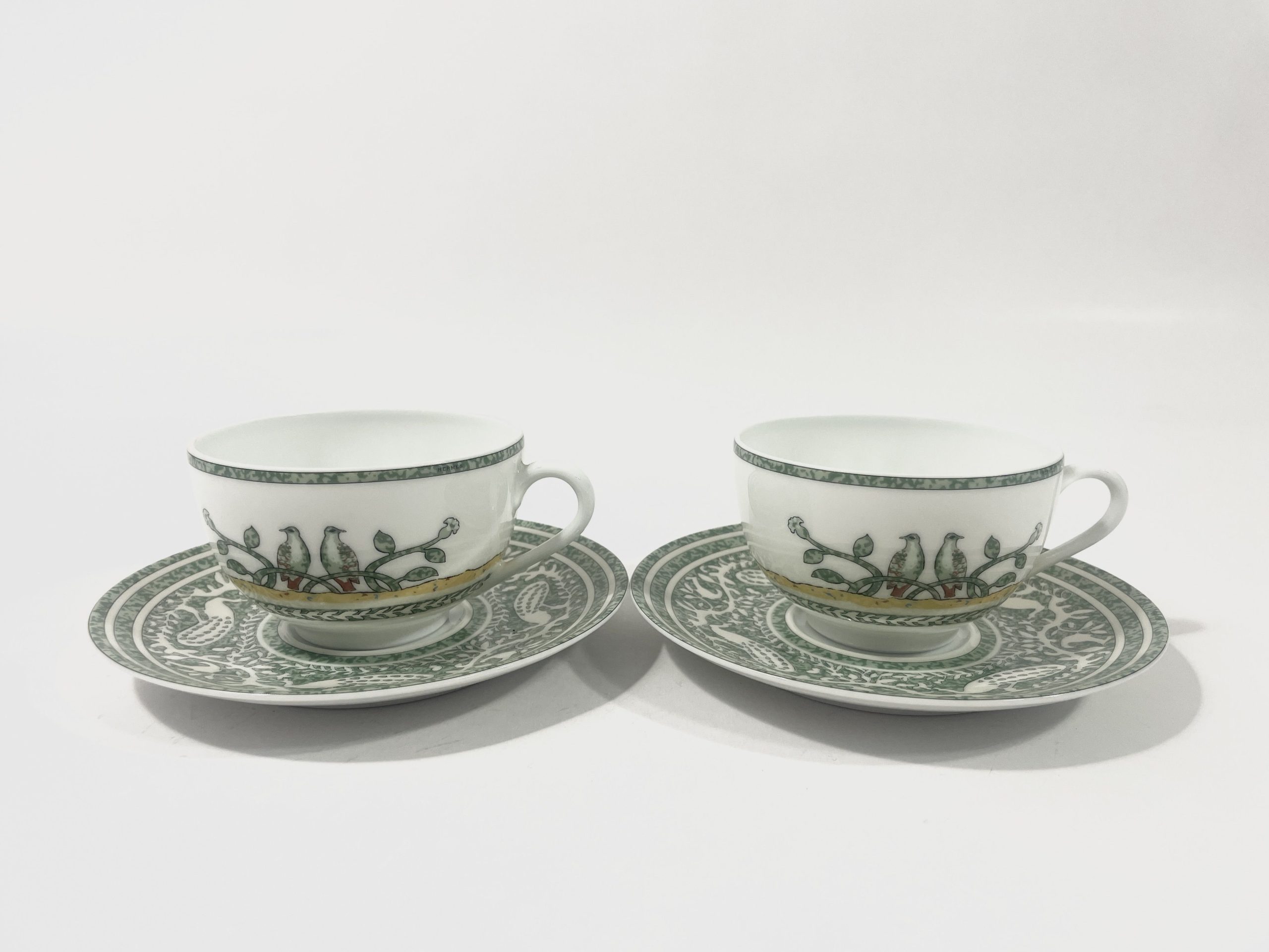 2x Hermes Early America Cups & Saucers Set