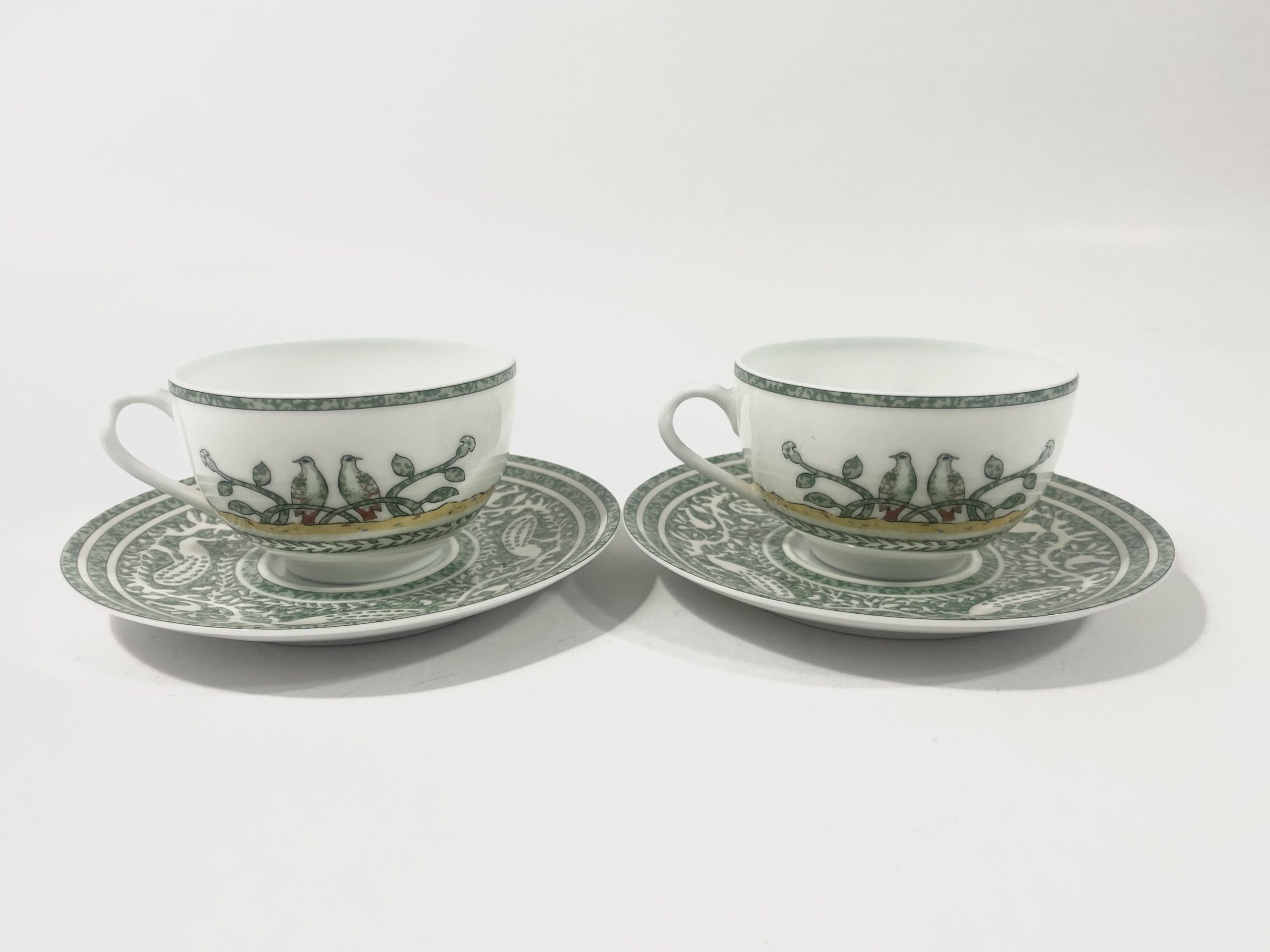 2x Hermes Early America Cups & Saucers Set