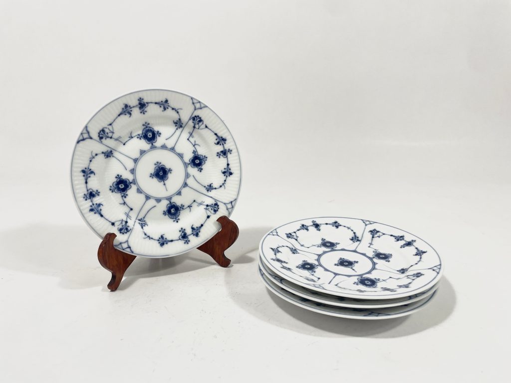 4x Royal Copenhagen Blue Fluted Plain 181 Bread Plates 15 cm 1889 – 1922