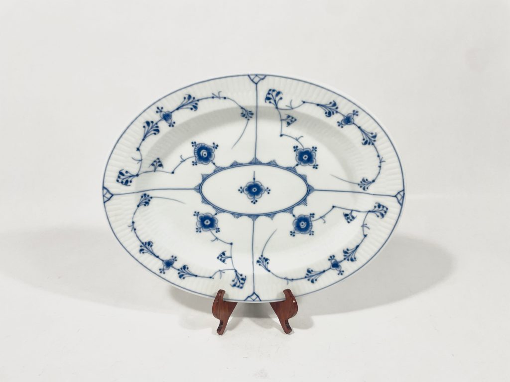 Royal Copenhagen Blue Fluted Plain 97 Oval Serving Platter Dish 1889 – 1922