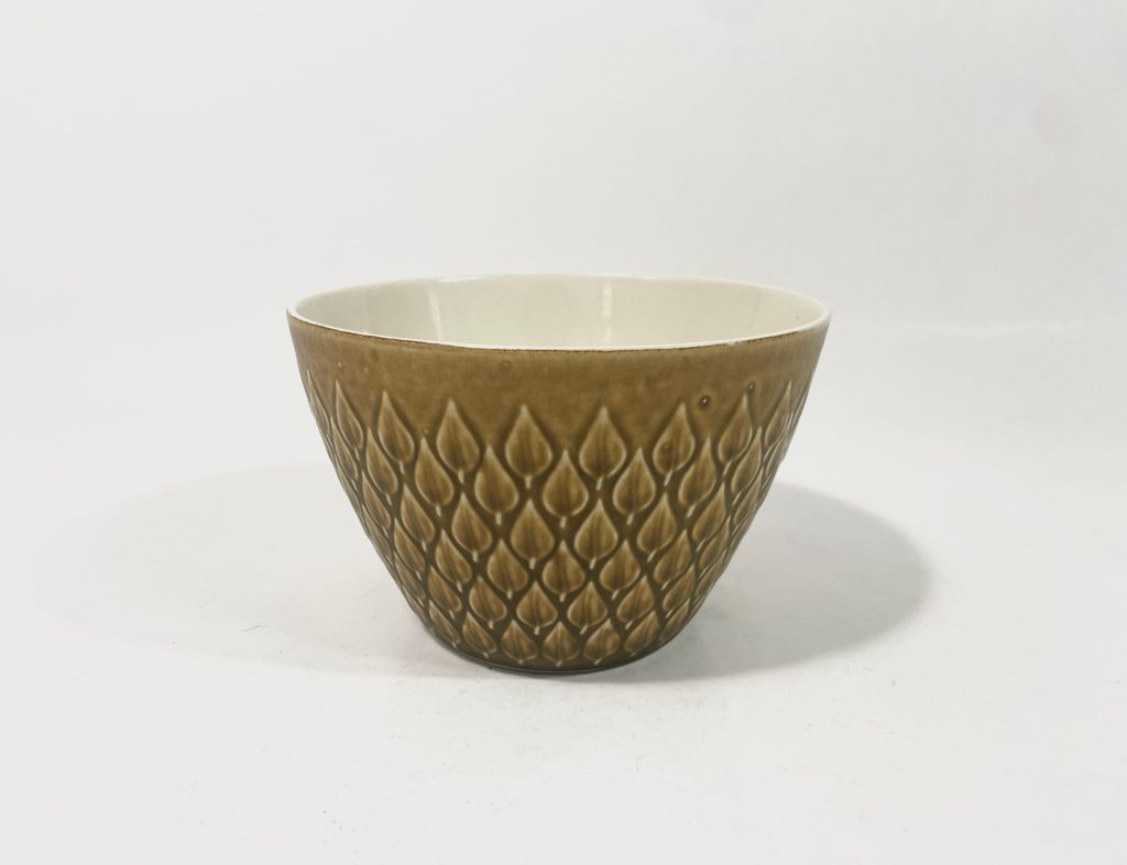 Bing and Grondahl Kronjyden Relief Large Salad Bowl