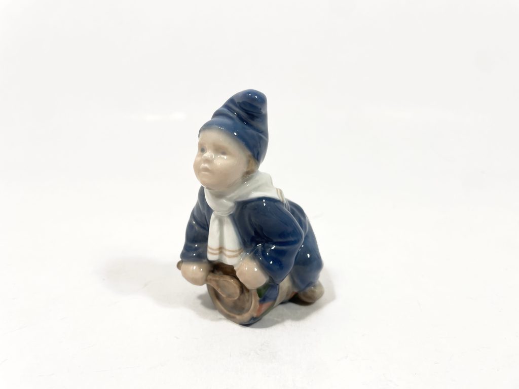 Royal Copenhagen 3647 Drummer Boy Figure Old 1923