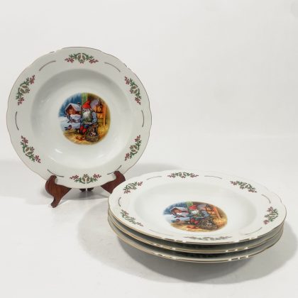 4x Fyrklövern Christineholm Lars Carlsson Old Time Christmas Deep Plates Soup Pasta Bowls 22 cm
