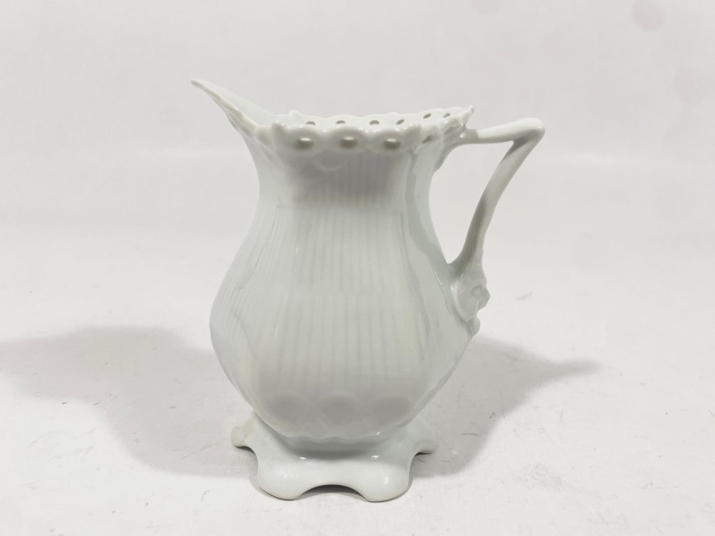 Royal Copenhagen Full Lace White 1032 Creamer